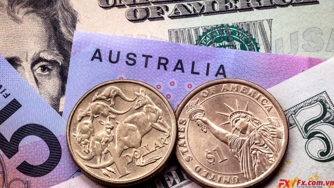 AUD/USD Kiểm Tra SMA 50 Ngày Trong Khoảng Thời Gian Nghỉ Trên Phạm Vi Mở  Cửa Hàng Tháng - FX Việt