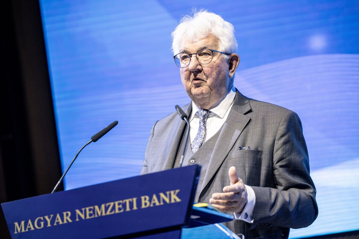 ECB Half-Point Hike 'Still on Cards' for May, Holzmann Says - Bloomberg