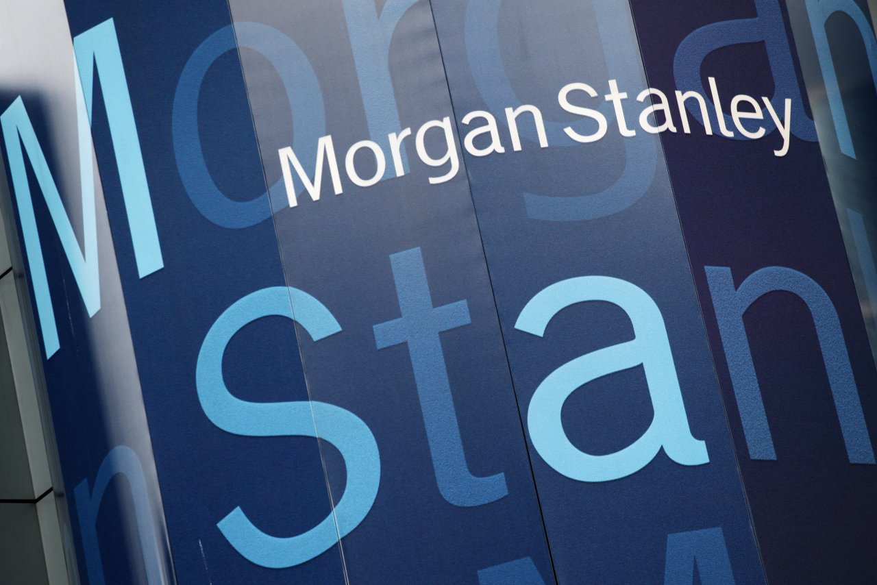 Morgan Stanley: New Retirement Rules No Hurdle for Brokerage - WSJ