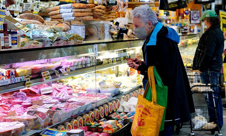 Australia to cut economic growth forecasts on lower consumer spending -  VnExpress International
