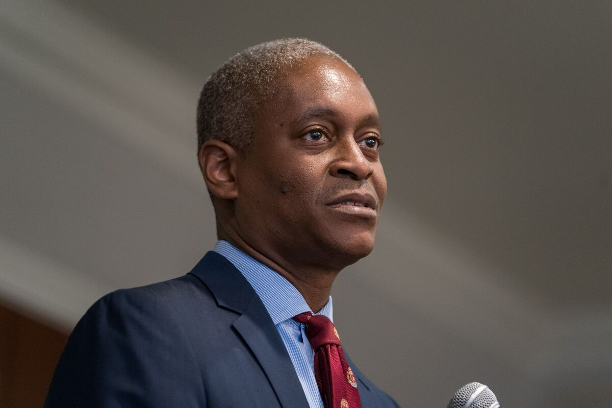 Fed's Raphael Bostic Says Tackling High Inflation Is Top Priority -  Bloomberg