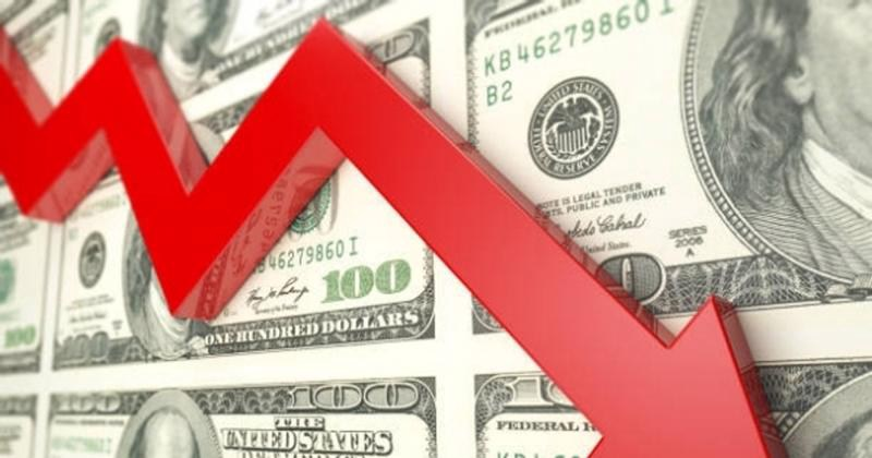 Tài sản Mỹ bị bán tháo mạnh, đồng USD chạm đáy thấp nhất 10 năm so
