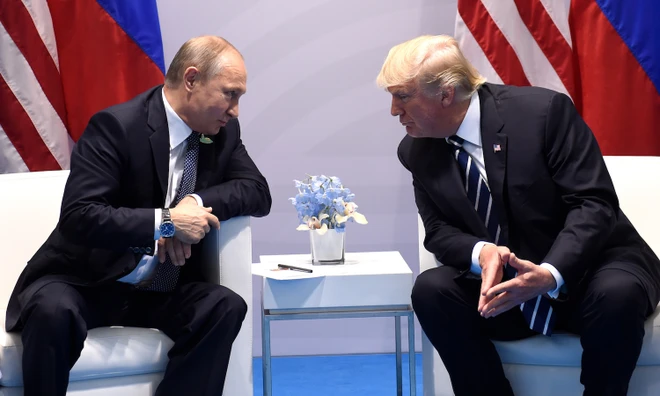 Báo Mỹ: Tổng thống đắc cử Donald Trump điện đàm với Tổng thống Nga