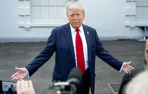 12 bang Mỹ kiện ông Trump vì thuế quan - Tuổi Trẻ Online
