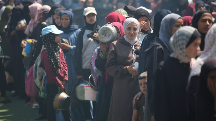 Quân đội Israel bắt đầu “tạm dừng” sau làn sóng phẫn nộ vì nạn đói ở Gaza
