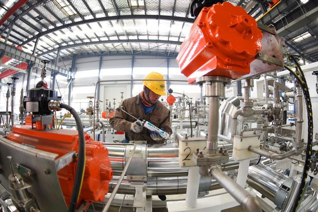 Hoạt động sản xuất công nghiệp