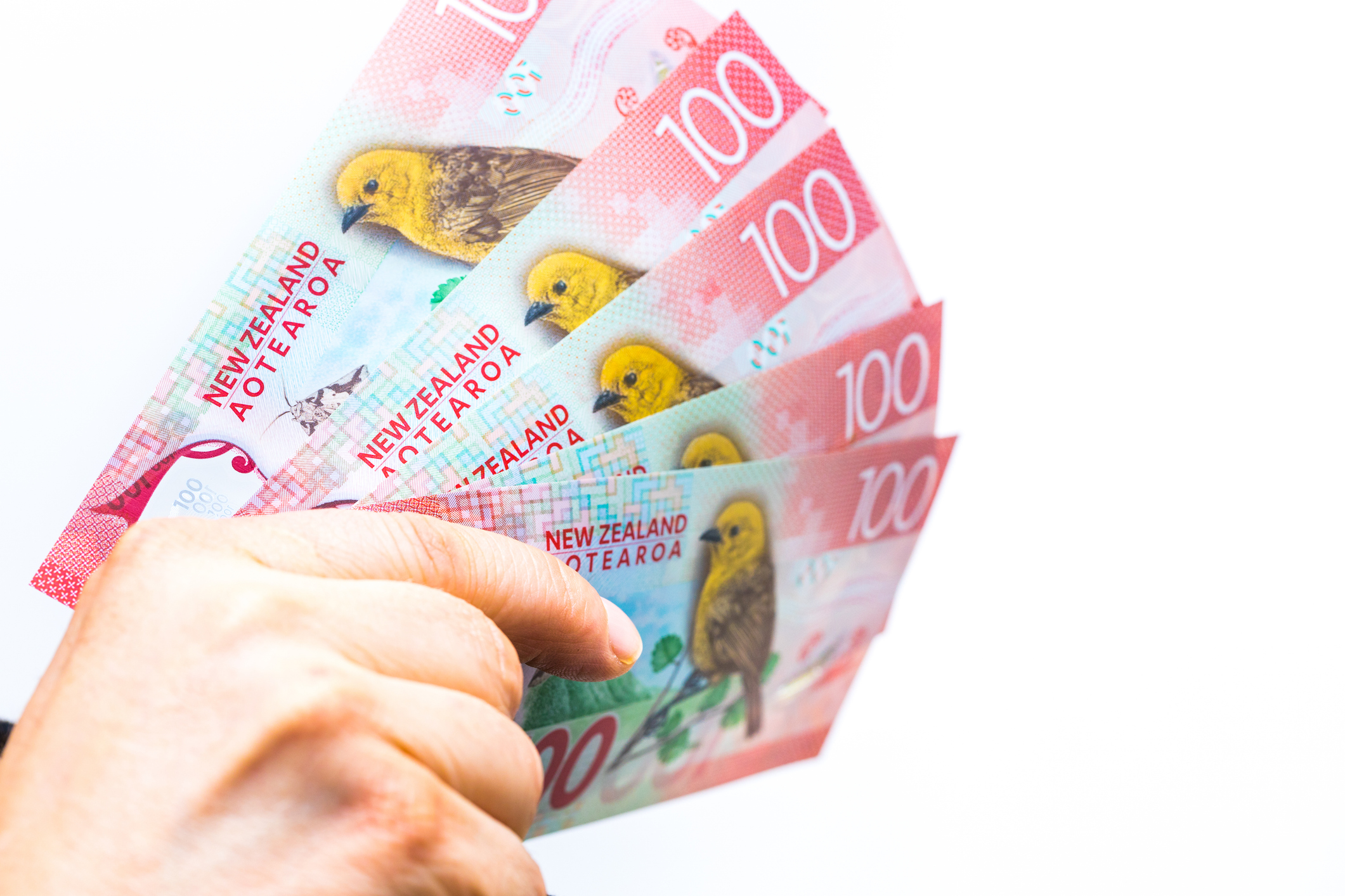 NZD/USD giữ gần đáy bốn tháng