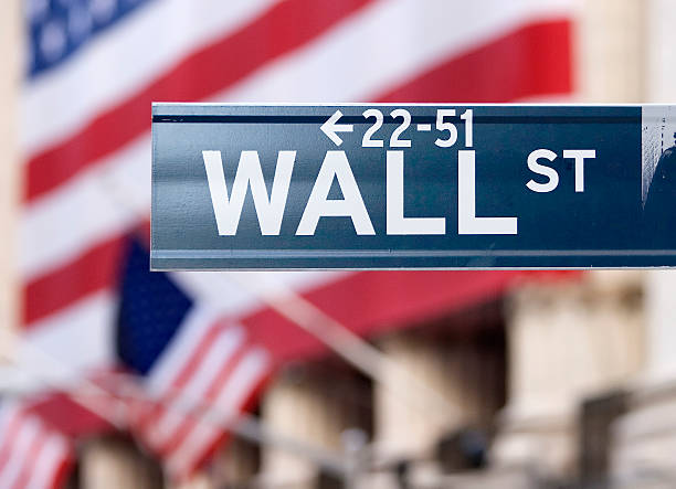 Dow Jones giảm 0.57% sau nhịp hồi cuối phiên: Điều gì đang chờ đợi thị trường chứng khoán Mỹ? Dow Jones giảm 0.57% sau nhịp hồi cuối phiên: Điều gì đang chờ đợi thị trường chứng khoán Mỹ?