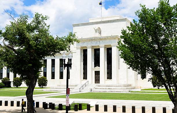 Danske Bank: Fed cắt giảm để cân bằng rủi ro thị trường lao động, không phải vì kinh tế suy yếu