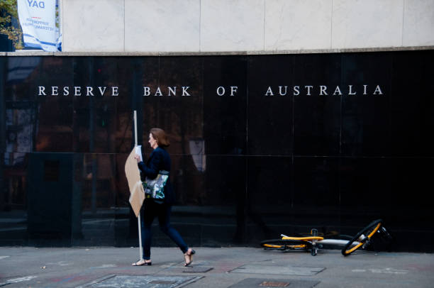 Westpac Banking: RBA giữ lãi suất ở mức 3.6% và duy trì sự thận trọng trước rủi ro lạm phát