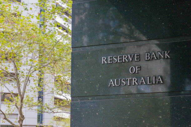 Westpac Banking: RBA giữ nguyên lãi suất, thận trọng trước lạm phát và triển vọng tiêu dùng
