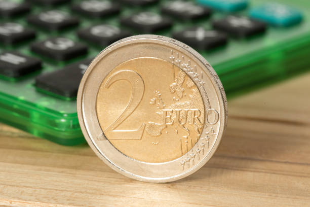 EUR/USD đang củng cố trước khả năng tiếp tục giảm