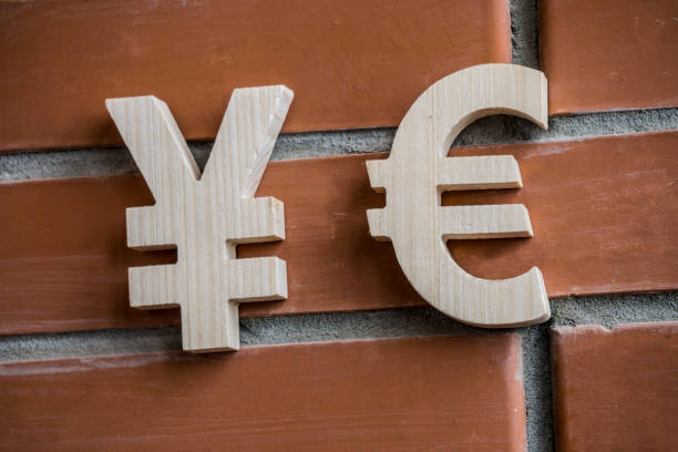 Phe mua EUR/JPY bứt phá sau cuộc họp dovish của BoJ