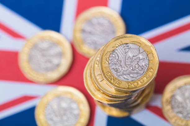 GBP/USD giảm sâu do lo ngại về ngân sách Anh