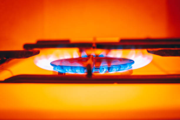 Giá khí đốt tự nhiên dao động gần mức cao nhất trong ba năm