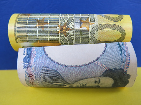 EUR vững vàng, trong khi JPY vẫn chịu rủi ro giảm